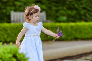 best-girl-photo-shoot-Guelph-arboretum