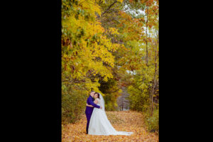 couple-fall-waterloo-photographer-zattu